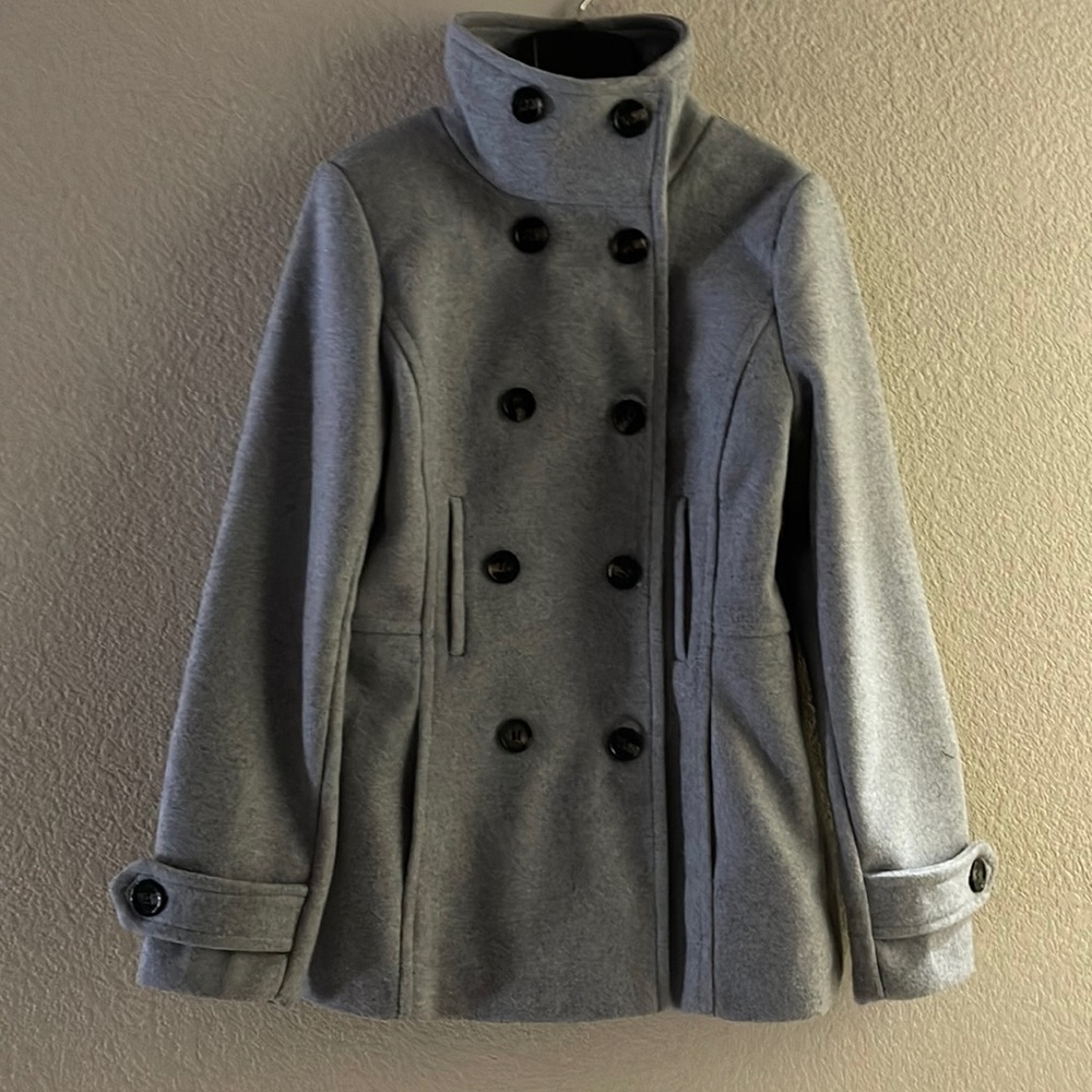 Women’s (M) Thread & Supply